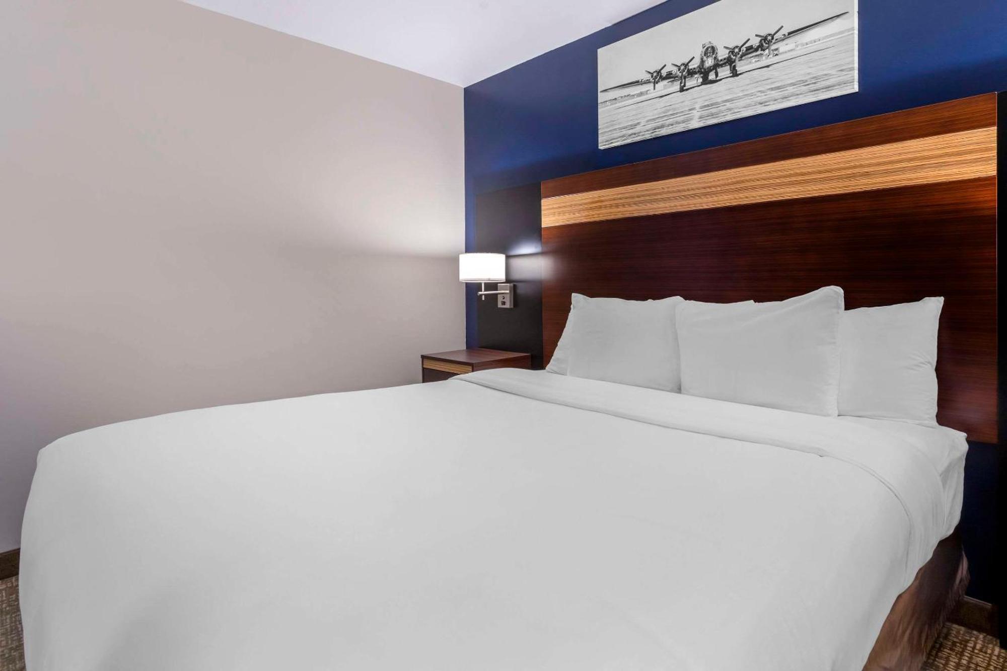 Avion Inn Near Lga Airport, Ascend Hotel Collection New York Eksteriør billede