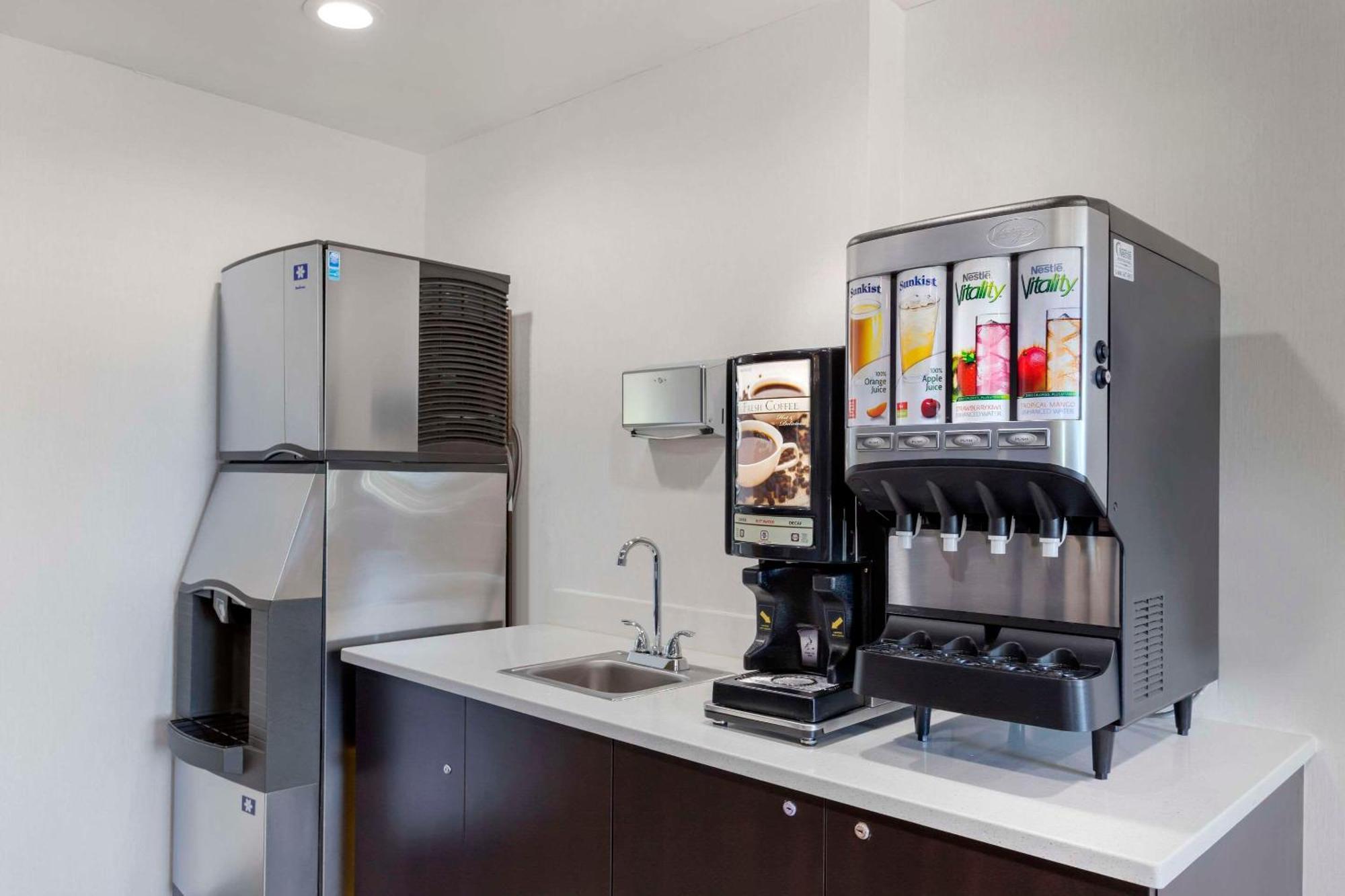 Avion Inn Near Lga Airport, Ascend Hotel Collection New York Eksteriør billede